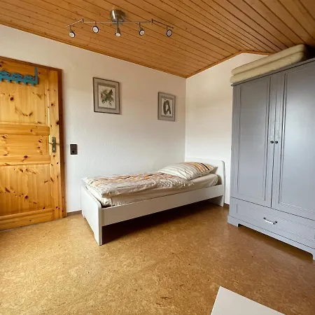 Zum Nuerburgring Apartment *