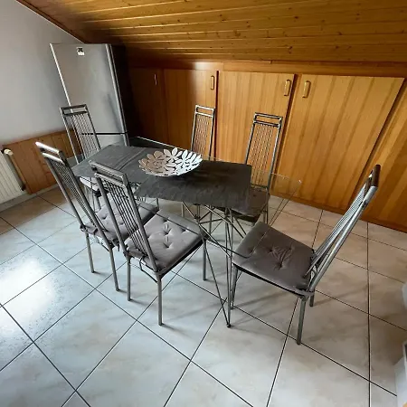 Zum Nuerburgring Apartment Munk
